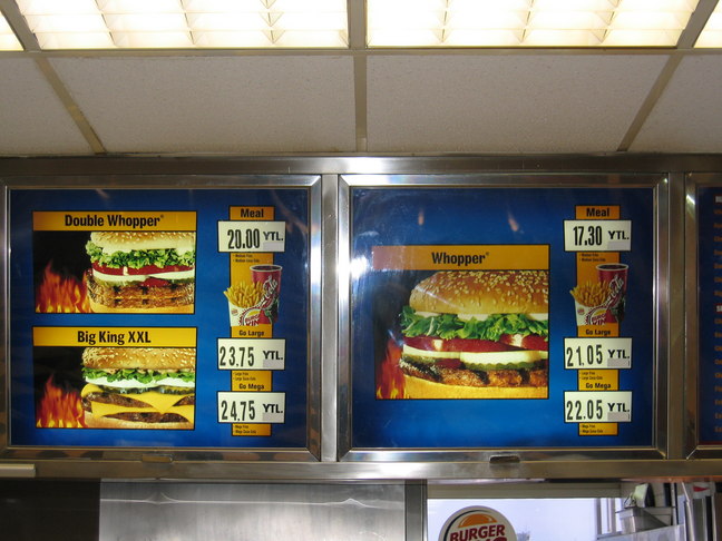 Antalya Flughafen Phantasiepreise ca. 1:1