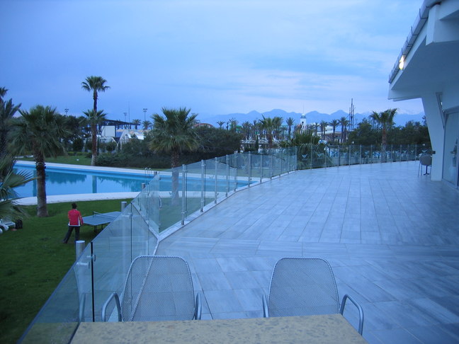 Larespark Antalya Fr&uuml;hast&uuml;cksterasse 9